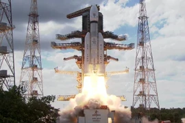 Ấn Độ phóng thành công tàu vũ trụ thám hiểm Mặt trăng