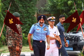 Ấn Độ tuyên bố bắn hạ 6 máy bay Pakistan trong xung đột 4 ngày, Islamabad lập tức bác bỏ