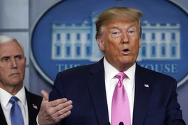 Nước Mỹ ảnh hưởng ra sao sau khi Tổng thống Donald Trump mắc Covid-19?