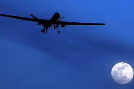 Taliban cảnh báo Pakistan về máy bay không người lái Mỹ