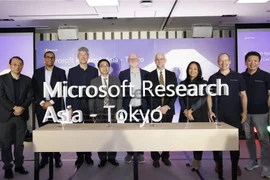Microsoft mở phòng nghiên cứu AI, robot đầu tiên tại Nhật Bản