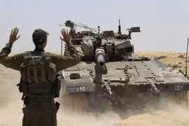 Xe tăng Israel ‘bắn nhầm’ đồn quân sự Ai Cập