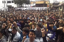 Trung Quốc: Tòa nhà Thành ủy bị tấn công, nhiều quan chức bị thương