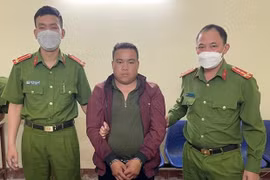 [Tin nhanh sáng 6-5-2022] Bắt 1 đối tượng, thu giữ 30.000 viên ma túy tổng hợp