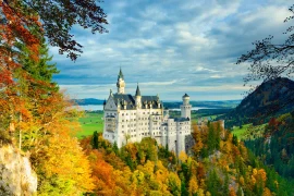 Khám phá những lâu đài đẹp nhất thế giới