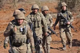 Iraq triệu Đại sứ Thổ Nhĩ Kỳ, yêu cầu rút quân ngay lập tức