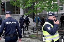 Nam sinh 14 tuổi bắn chết 9 người tại trường tiểu học ở Serbia