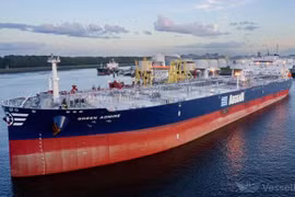 Nga bắt giữ tàu chở dầu rời cảng Sillamae của Estonia