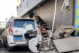 Cảnh đổ nát tại Tây Tạng sau trận động đất khiến ít nhất 95 người chết 