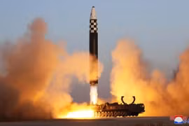 Triều Tiên phóng tên lửa hành trình ra biển