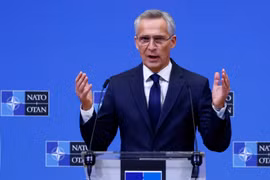 NATO tuyên bố không có kế hoạch gửi các đơn vị chiến đấu tới Ukraine