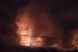 [Tin nhanh sáng 31-3-2021] Bãi giữ xe của Cảnh sát giao thông TP Thủ Đức cháy giữa đêm