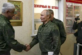 Tổng thống Nga Vladimir Putin đến thăm sở chỉ huy ở vùng Kursk