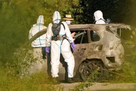 Thụy Điển: Phát hiện 2 thi thể trong chiếc ô tô cháy rụi tại khu công nghiệp