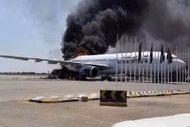 Saudi Arabia không kích dữ dội phiến quân Houthi ở Yemen