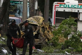 Đánh bom xe và tấn công trực thăng ở Colombia, ít nhất 17 người chết