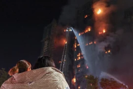 Nhân chứng kể lại khoảnh khắc ‘biển lửa’ bao trùm nhiều tòa chung cư ở Hồng Kông