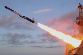 Triều Tiên phóng tên lửa hành trình ra biển 