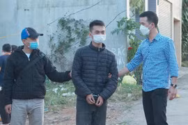 [Tin nhanh tối 2-1-2022] Đập vỡ kính ô tô trộm tài sản rồi… đòi tiền chuộc