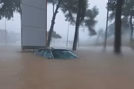 Cảnh lũ lụt ‘thảm khốc ngoài sức tưởng tượng’ ở Libya