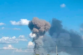 Nổ lớn tại kho đạn gần Thủ đô Matxcơva, chính quyền ban bố tình trạng khẩn cấp