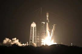 Tàu đổ bộ của công ty tư nhân Nhật Bản đi vào quỹ đạo Mặt trăng