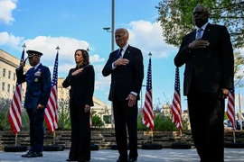 Hinh ảnh nước Mỹ kỷ niệm 23 năm vụ tấn công khủng bố 11-9