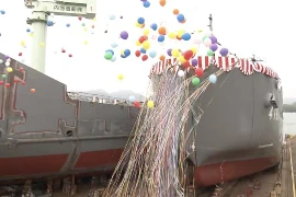 Nhật Bản hạ thủy tàu vận tải mới, có khả năng đổ bộ bờ biển