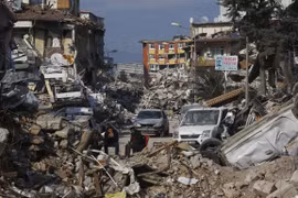 Thổ Nhĩ Kỳ điều tra loạt nhà thầu xây dựng sau động đất kinh hoàng
