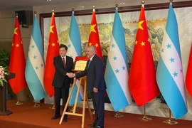 Honduras khánh thành Đại sứ quán ở Bắc Kinh sau khi cắt quan hệ với Đài Loan