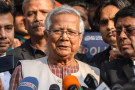 Chủ nhân giải Nobel Hòa bình 2006 đứng đầu chính phủ lâm thời Bangladesh
