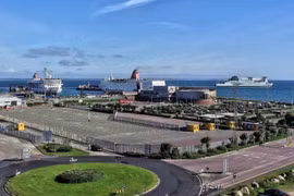 Bộ Ngoại giao thông tin về việc 3 công dân được cho là người Việt trong container đông lạnh ở Ireland