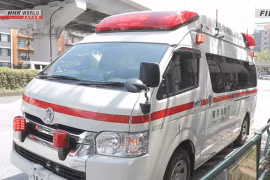 Lấy trộm cả ô tô cứu thương