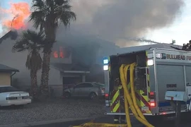 Bố đi mua sắm Giáng sinh, 5 đứa trẻ ở nhà tử vong thương tâm 