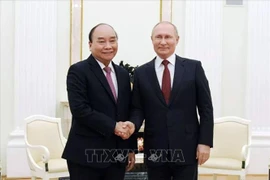 Chủ tịch nước Nguyễn Xuân Phúc hội đàm và dự chiêu đãi của Tổng thống Nga Vladimir Putin