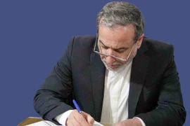 Tehran yêu cầu Mỹ bồi thường vụ không kích các cơ sở hạt nhân Iran