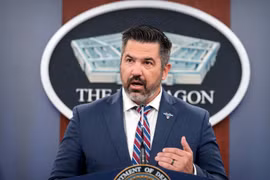 Lầu Năm Góc thừa nhận tên lửa Iran đã bắn trúng căn cứ quân sự lớn nhất của Mỹ ở Trung Đông