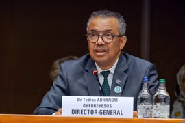 WHO tính cắt giảm ngân sách 400 triệu USD sau động thái của Mỹ