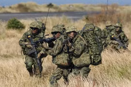 Lực lượng Phòng vệ trên bộ Nhật Bản tập trận lớn nhất trong 30 năm