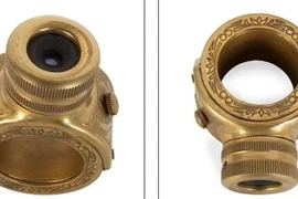 Bán đấu giá hàng loạt thiết bị được điệp viên Liên Xô sử dụng thời Chiến tranh Lạnh