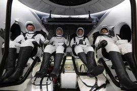 Phi hành gia NASA phải nhập viện sau khi trở về từ Trạm vũ trụ quốc tế