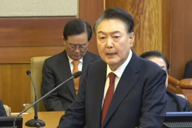 Tổng thống Hàn Quốc Yoon Suk Yeol bất ngờ được trả tự do