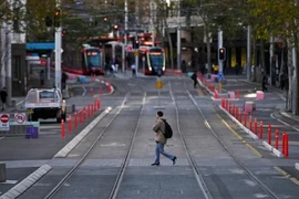 Lo ngại biến chủng Delta, Australia phong tỏa nhiều thành phố lớn 