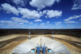 Nga sơ tán cả ngôi làng để phóng tàu đổ bộ Mặt trăng