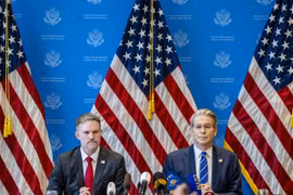 Mỹ - Trung Quốc thống nhất giảm mạnh thuế quan áp lên hàng hóa của nhau 