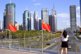 Tổng số nợ của Trung Quốc vượt quá 250% GDP