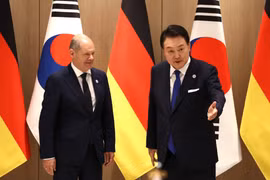 Thủ tướng Đức Olaf Scholz thăm Khu phi quân sự liên Triều