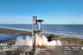 Tàu vũ trụ Starship của SpaceX phát nổ trong không gian