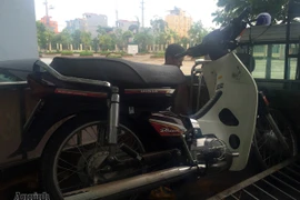 CSGT truy đuổi gần chục cây số bắt tên trộm IC xe máy