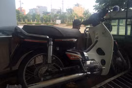 CSGT truy đuổi gần chục cây số bắt tên trộm IC xe máy